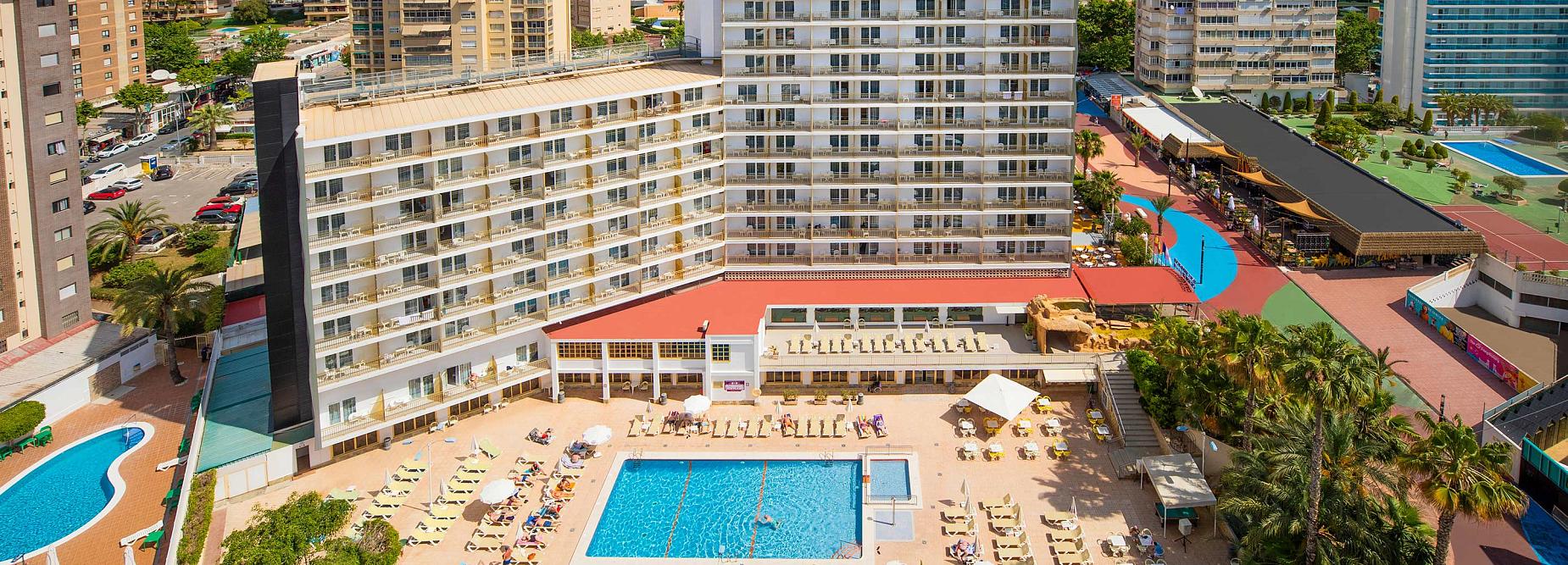 Fachada del Hotel Orange en Benidorm