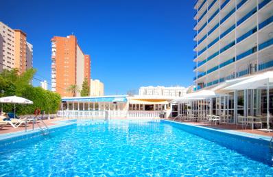 Piscina Hotel Nereo en Benidorm