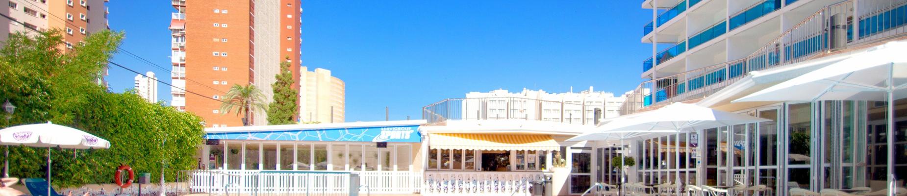 Piscina Hotel Nereo en Benidorm