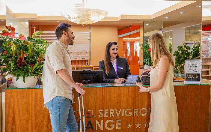 Recepción Hotel Orange