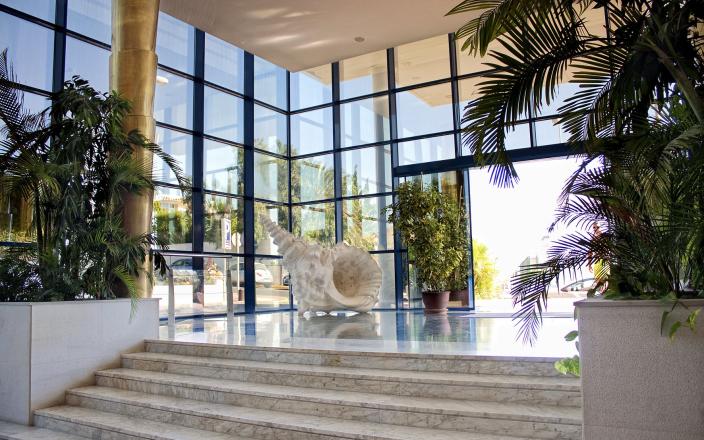 Entrada hotel Marina Mar