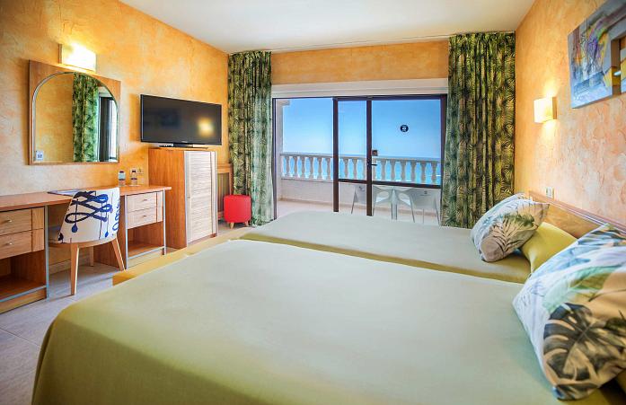 Habitación Doble Vista Mar Frontal