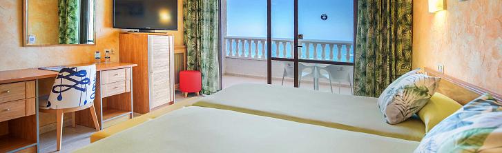 Habitación Doble Vista Mar Frontal