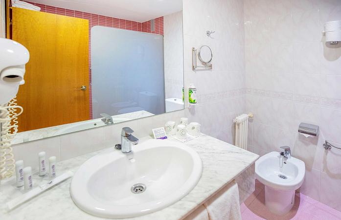 Habitación Doble Vista Mar Frontal