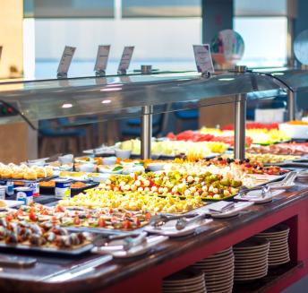 Buffet en hotel de oropesa del mar