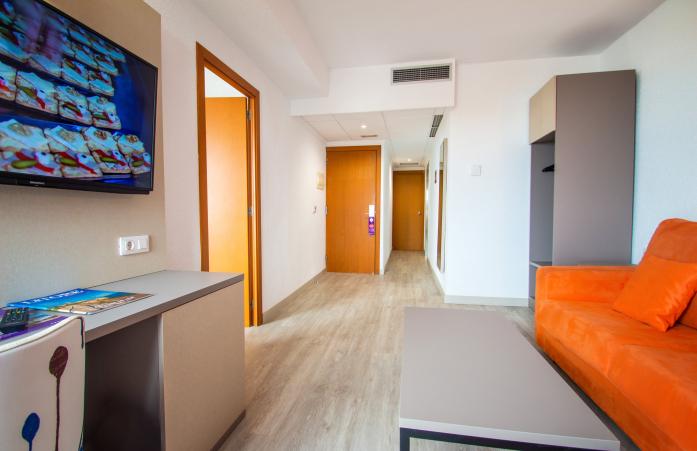 Habitación Doble Salón (capacidad máx. 6 personas)