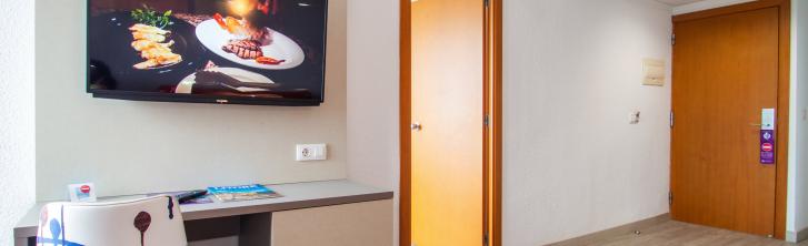 Habitación Doble Salón (capacidad máx. 6 personas)