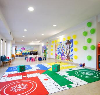 Club infantil Delfi en el hotel Trinimar