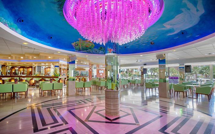 Salón Hotel Calypso