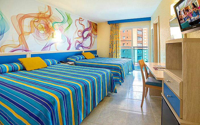 habitación familiar hotel rialto