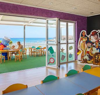 Club Delfi para niños de hasta 9 años