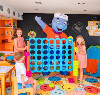 Club Delfi Hotel Galua