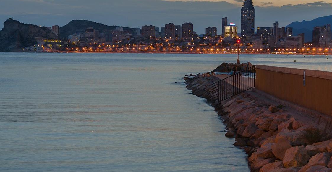 Benidorm de noche