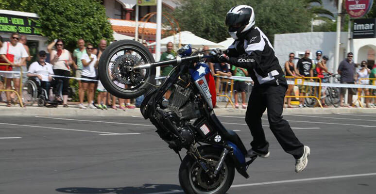 Stunt Show por Edu Rodr&iacute;guez en Alcoc&eacute;ber