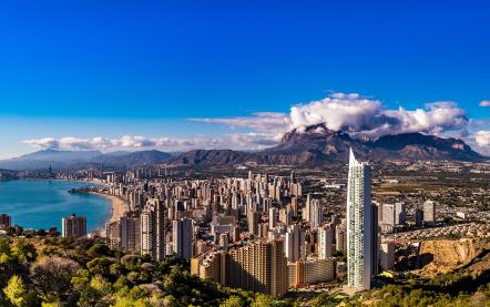 Edificio Torre Lugano en Benidorm