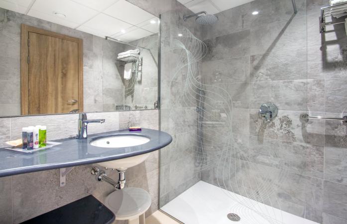 Habitación Doble Frontal