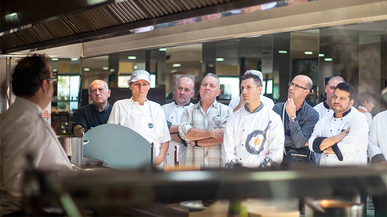 Show room con productos y degustaciones Show room durante las Jornadas Gastronómicas 2020