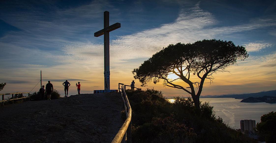 Cruz de Benidorm: Ruta hacia el mejor mirador de la ciudad